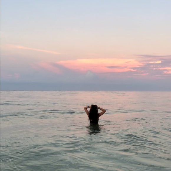 hi! - Picture 1 of 1